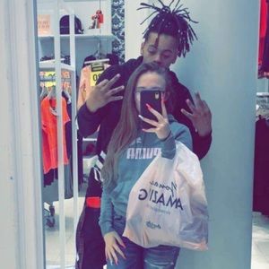 Meet your Posher, Katelyn